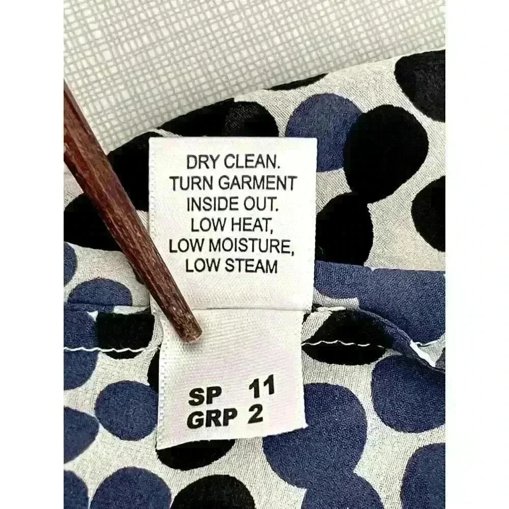St John Sz 4 Silk Ruffle Dot Top White Black Dot Pattern Feminine Pretty Elegant - Picture 15 of 16